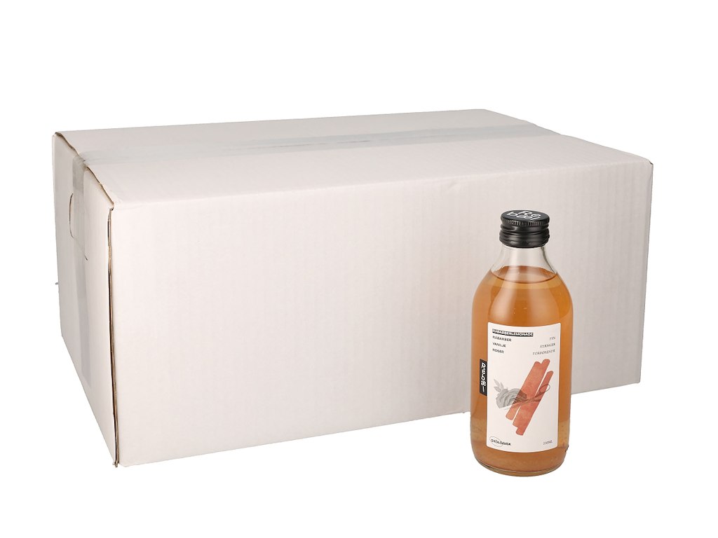 REBÆL Rabarber lemonade  24x26,5 cl